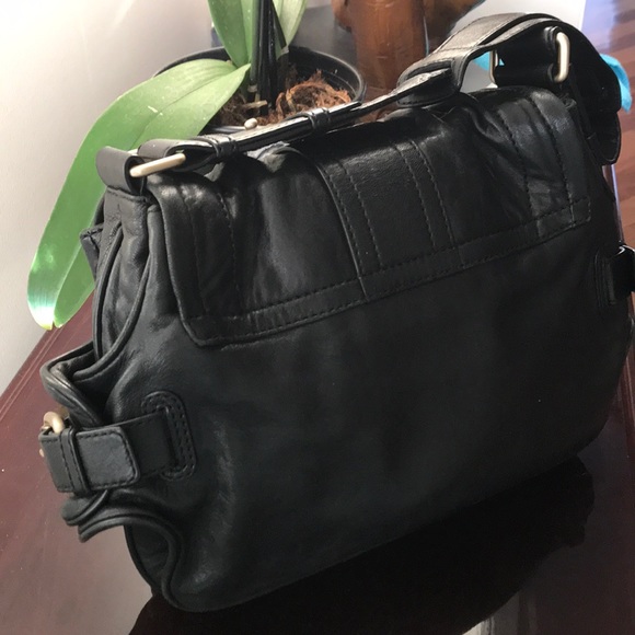 Givenchy black leather shoulder bag with gold hardware vintage boho chic - Picture 3 of 6